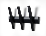 Hakenleiste Holz in schwarz lackiert TANGENT 3 von Hoigaard