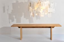 Tisch Massivholz in Eiche geölt SAGA von vitamin design