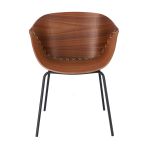 Die Form des Schalenstuhls GOSSIP empfängt einen von allen Seiten und lädt zum Verweilen ein Schalenstuhl für Esszimmer - GOSSIP von Jan Kurtz