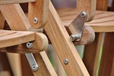 Gartenstuhl VICTORIA im Detail mit klappbarer Lehne