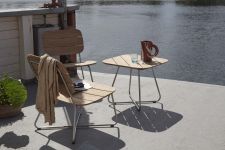 Lounge Stuhl für den Garten aus Edelstahl und Teak - LILIUM LOUNGE CHAIR von Skagerak