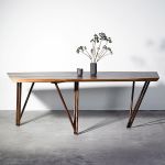 Designer Esszimmertisch DINING TABLE aus Nussbaum von Noyer DINING TABLE von Noyer - Esszimmertisch aus Nussbaum