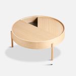 Couchtisch mit Stauraum aus Eichenholz - ARC COFFEE TABLE von WOUD
