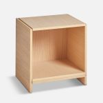 Holzregal Würfel in Eiche furniert zum Stellen - Das Bricks Cube von Woud