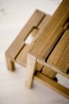 Detailansicht der Trittleiter DANIA STEP LADDER aus hochwertigem Teakholz Trittleiter aus Holz Detail - DANIA STEP LADDER von Skagerak
