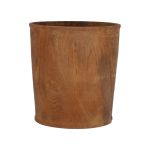 Durch das Zusammenspiel klarer Linien, edlem Teakholz und einer hochwertigen Verarbeitung wirkt der Papierkorb BEO von Jan Kurtz besonders elegant Jan Kurtz - BEO Papierkorb aus Holz in Teak