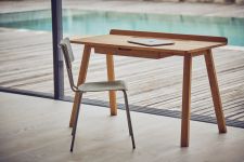 Klar gestalteter Schreibtisch NARA aus Holz mit Schublade von Jan Kurtz für ein modern eingerichtetes Home Office Schreibtisch Holz Schublade NARA von Jan Kurtz