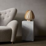 Design Tischleuchte aus Holzfunier - TR12 von Tom Rossau