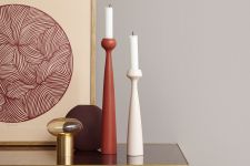 Aus Holz gedrechselter Design Kerzenständer LILY von applicata Design Kerzenständer aus Holz gedrechselt - LILY von applicata