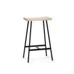 Weißpigmentiert lackierter Barhocker HC2 aus Holz ohne Lehne von Andersen Furniture HC2 von Andersen Furniture - Barhocker aus Holz ohne Lehne