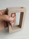Schlichter Handtuchhalter aus Holz - TOWEL GRIP voon Andersen Furniture Handtuchhalter aus Holz für die Wand - TOWEL GRIP von Andersen Furniture
