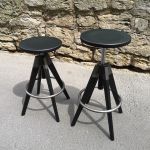 ARKI-STOOL von Pedrali - Barhocker in Eiche, schwarz gebeizt mit Edelstahl 