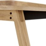 Holzbank in Eiche massiv im Detail B2 Bench von Andersen Furniture