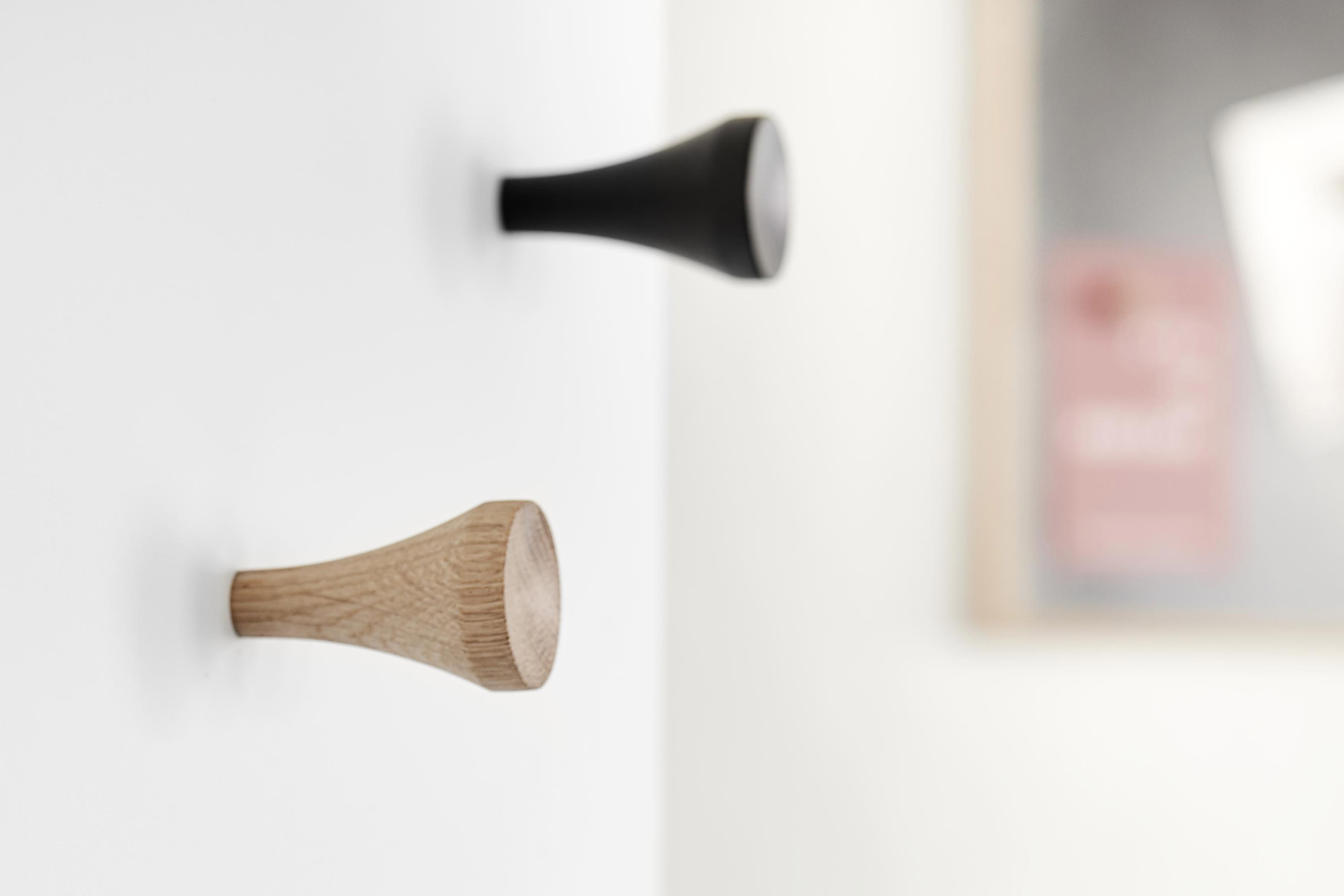 Moderne Garderobenhaken TEE von The Oak Men