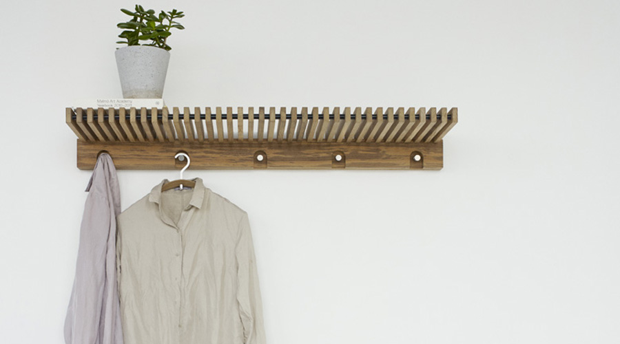 Wandgarderobe mit Hutablage CUTTER von Skagerak | HolzDesignPur