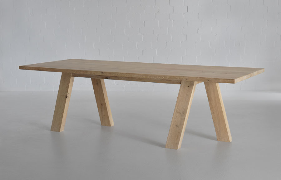 Massivholztisch Go