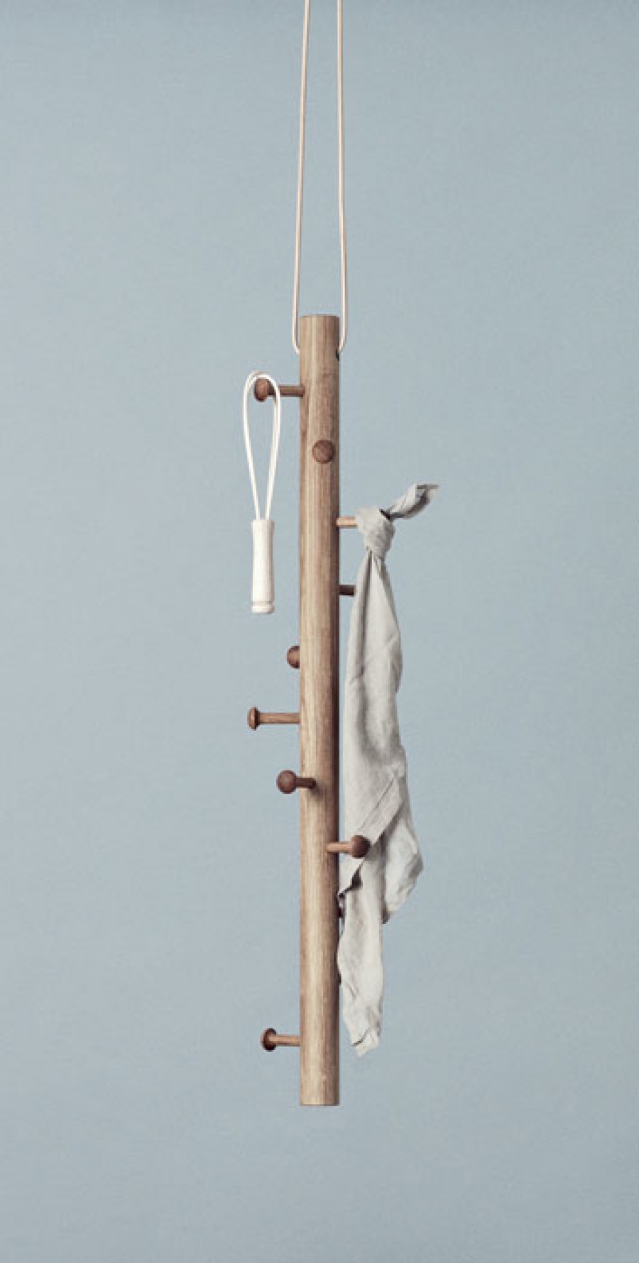 Dänische Kerzenständer Holz ~ Startseite > DESIGNERMÖBEL > GARDEROBEN > Garderobe COPENHANGER Dänische Kerzenständer Holz ~ Startseite > DESIGNERMÖBEL > GARDEROBEN > Garderobe COPENHANGER