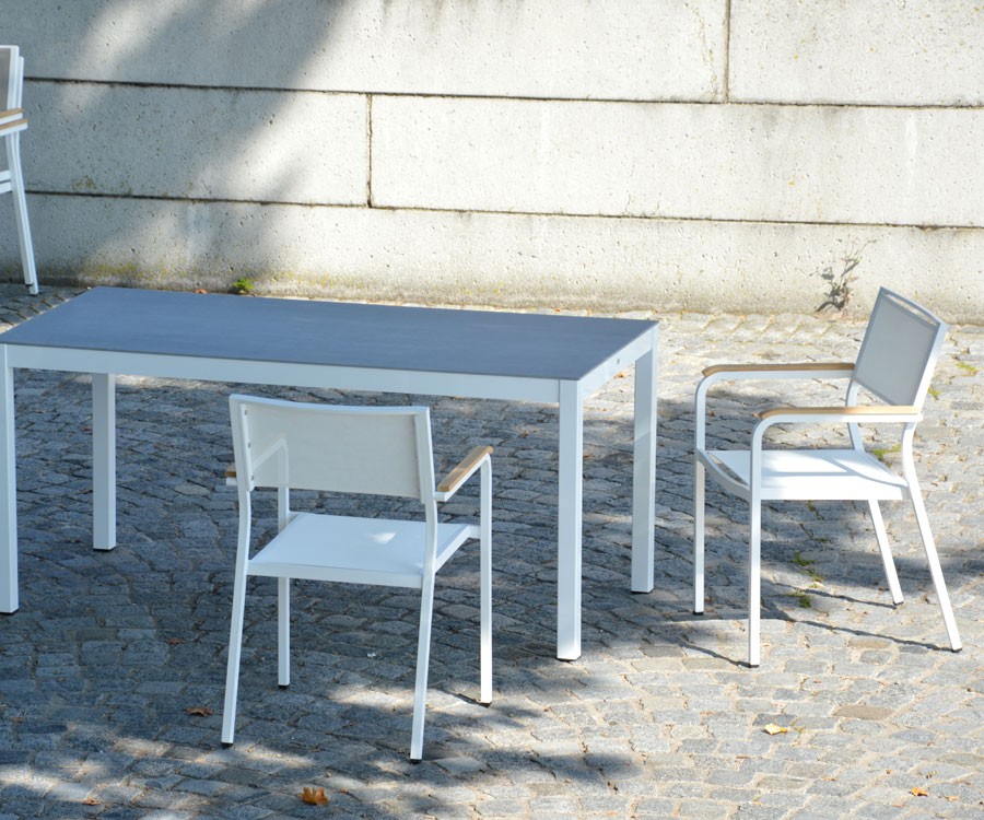 Gartenstuhl aus Aluminium und Holz LUX ALU von Jan Kurtz | HolzDesignPur