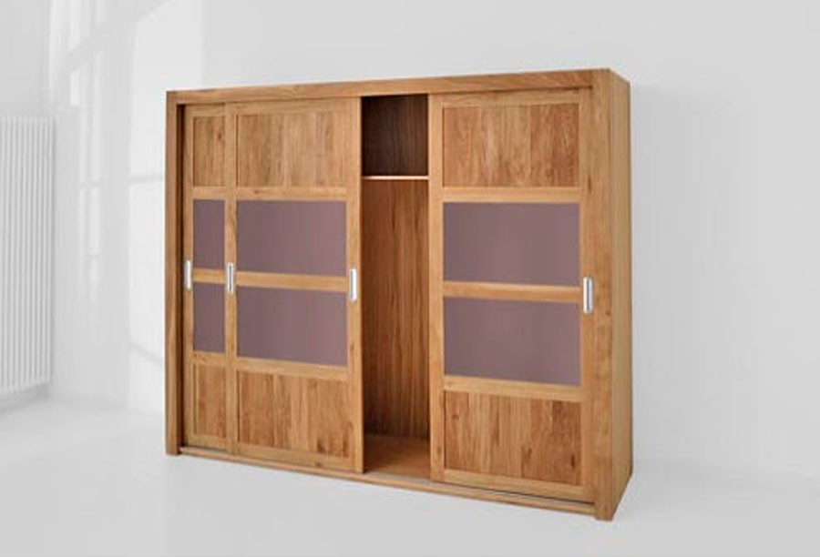 Großer kleiderschrank note aus massivholz mit schiebetüren Schlafzimmerschrank design