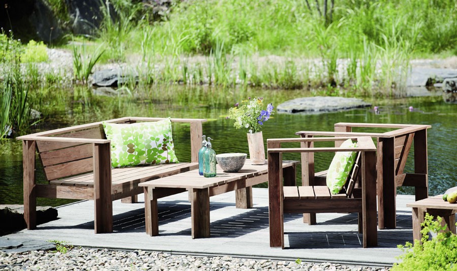 Loungesofa für den Garten - BATTEN von JanKurtzMöbel