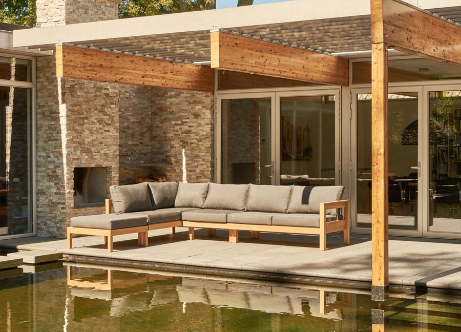 Gartensofa MAXIMA aus Holz von Traditional Teak | HolzDesignPur
