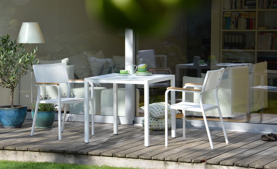 Gartenstuhl aus Aluminium und Holz LUX ALU von Jan Kurtz | HolzDesignPur